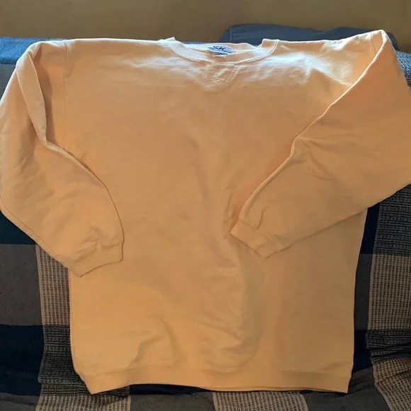 SK Collectibles | Tops | Vintage Sk Collectibles Yellow Unisex